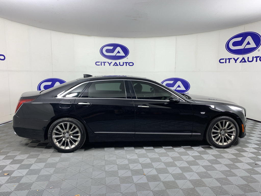 Used 2017 Cadillac CT6 Luxury AWD/4WD image 2