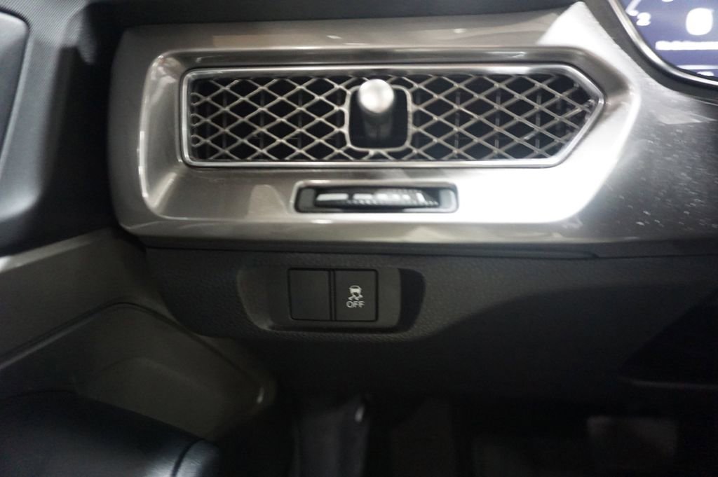 Used 2023 Acura Integra image 5