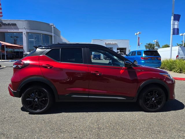 Used 2024 Nissan Kicks SR FWD image 7