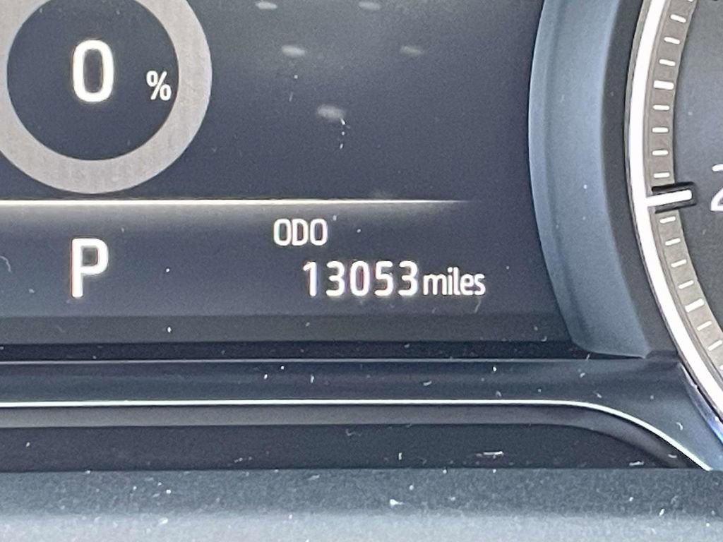 Used 2024 Toyota Venza Nightshade image 26