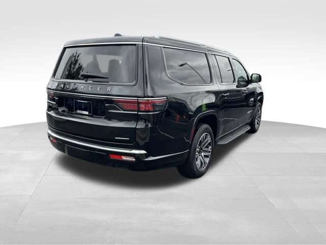 Used 2024 Jeep Wagoneer L Series II w/ Flexible Seating Group AWD/4WD image 7