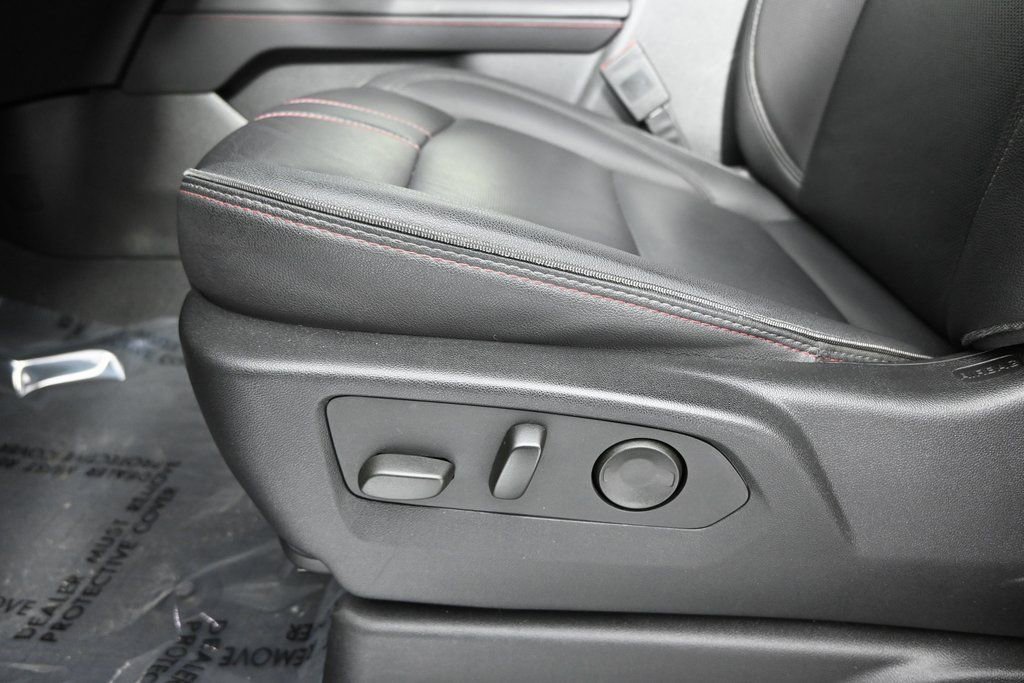 Used 2024 Chevrolet Tahoe RST w/ RST Performance Edition image 22