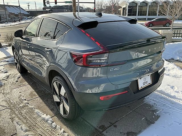 Certified 2023 Volvo C40 P8 Recharge Ultimate w/ Protection Package Premier image 10