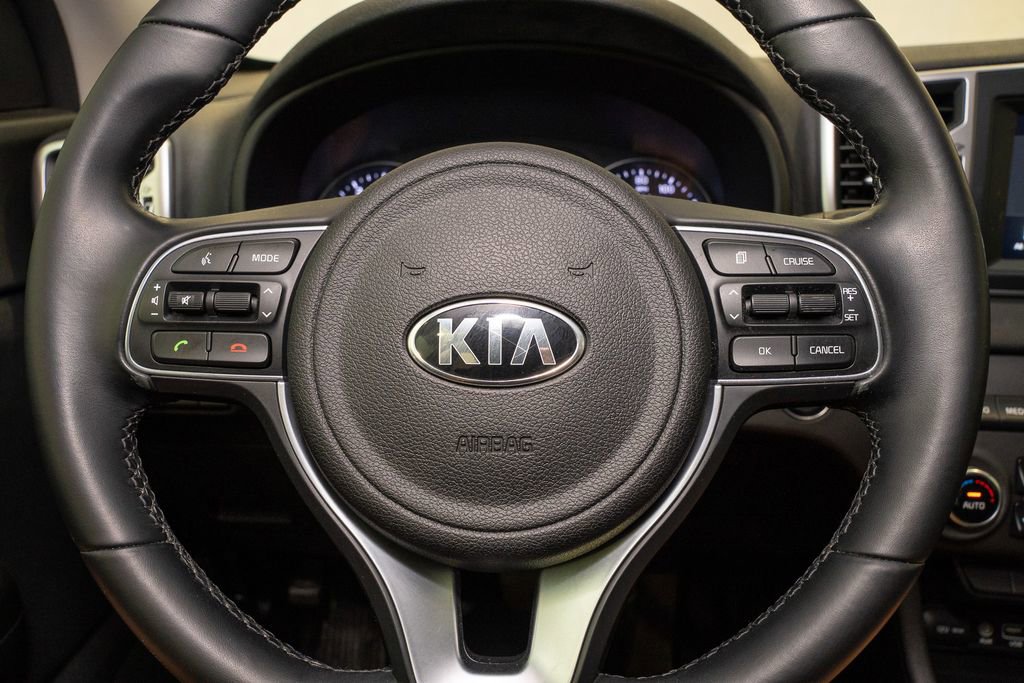 Used 2017 Kia Sportage EX image 18