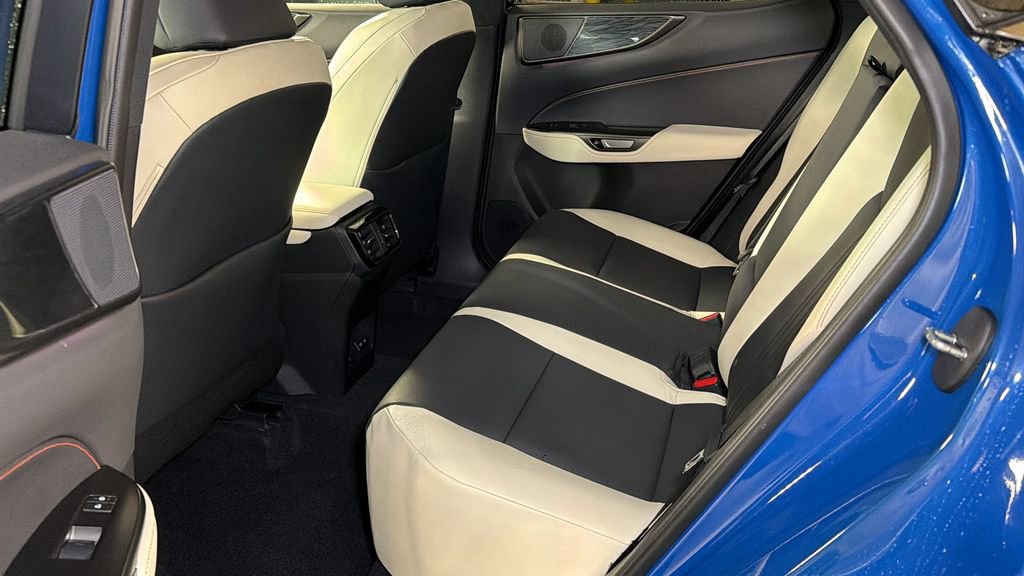 Used 2023 Lexus NX 350 AWD image 16