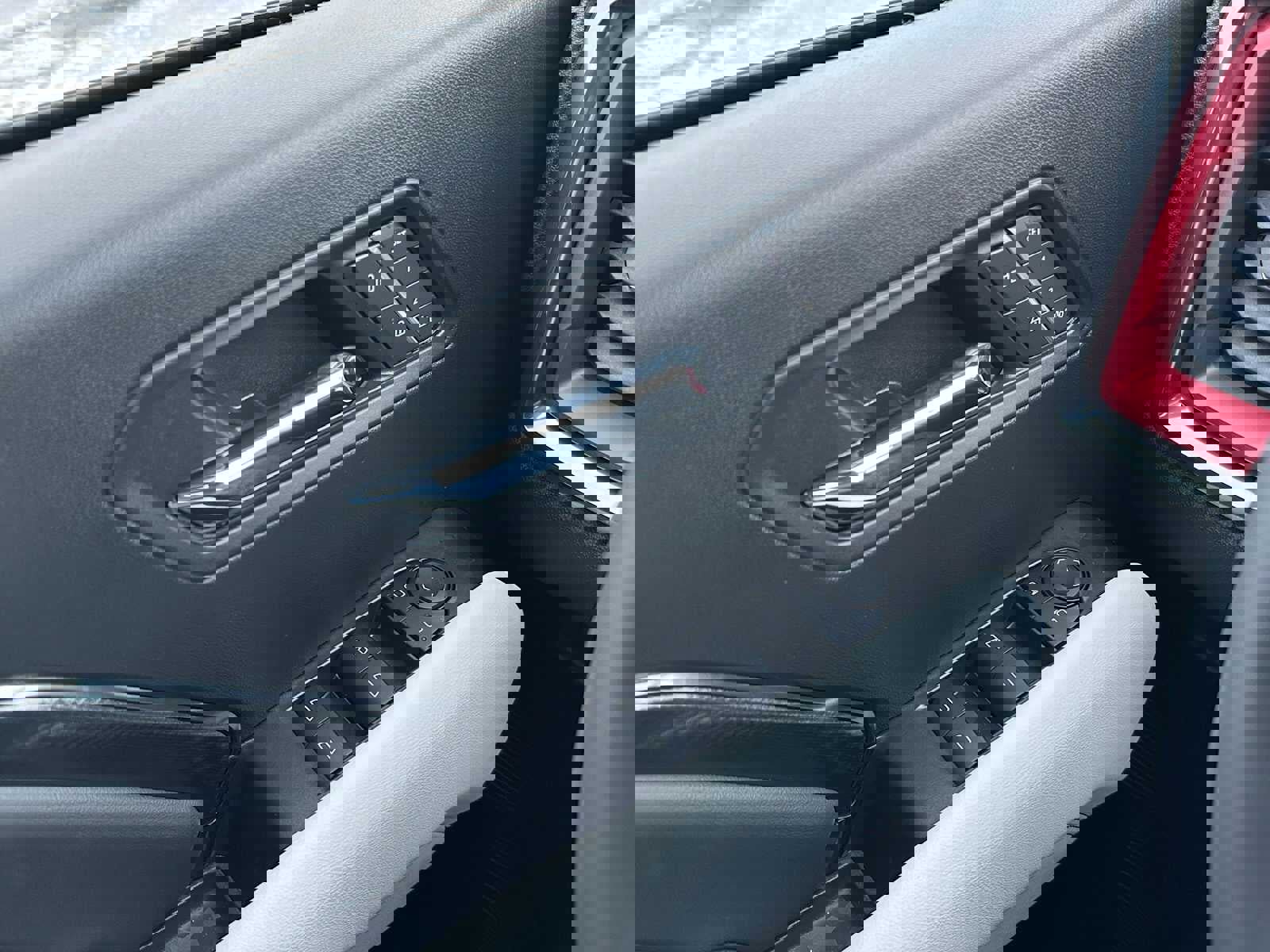 New 2026 GMC Canyon AT4X image 34