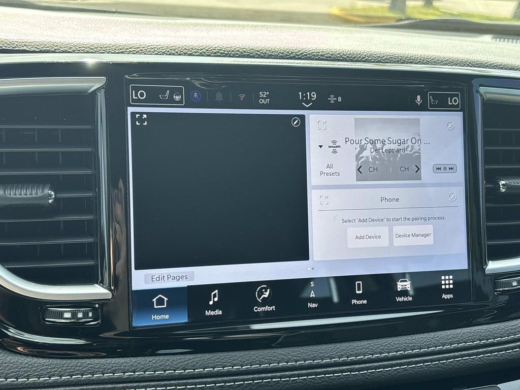 New 2026 Chrysler Pacifica Limited FWD image 19
