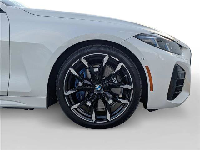 Used 2025 BMW M440i Coupe w/ Premium Package image 24