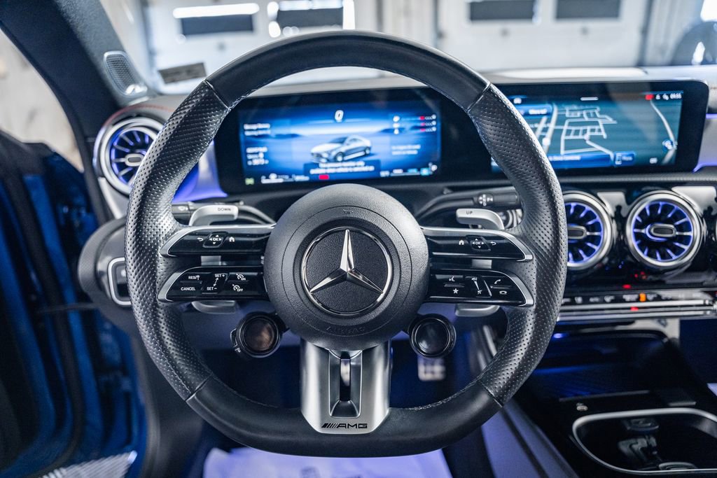 Used 2024 Mercedes-Benz CLA 35 AMG 4MATIC image 30