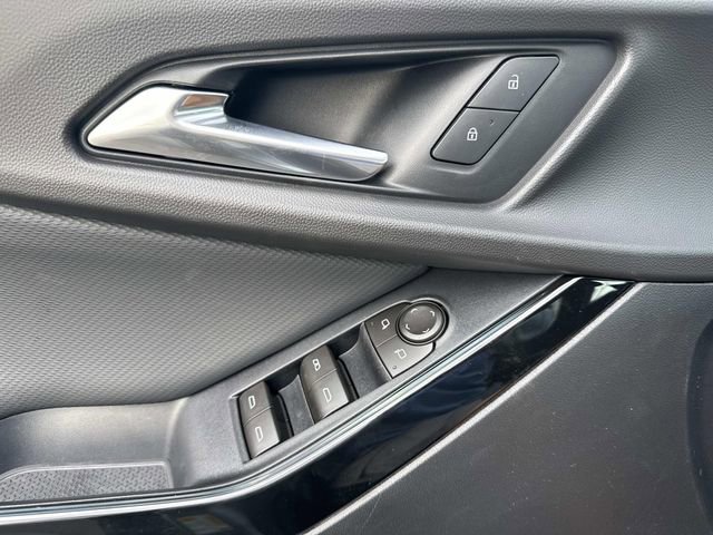 New 2026 Chevrolet Equinox LT w/ Safety and Technology Package image 13