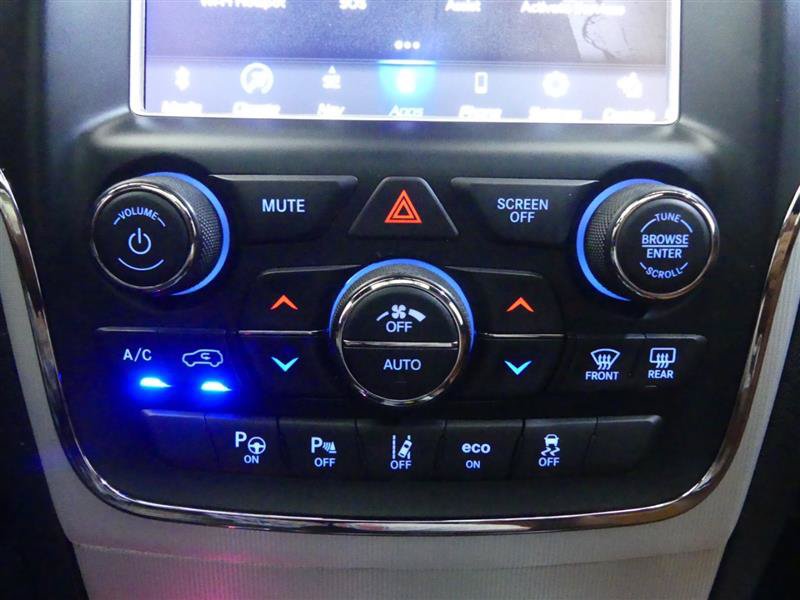 Used 2018 Jeep Grand Cherokee Trackhawk AWD/4WD image 16