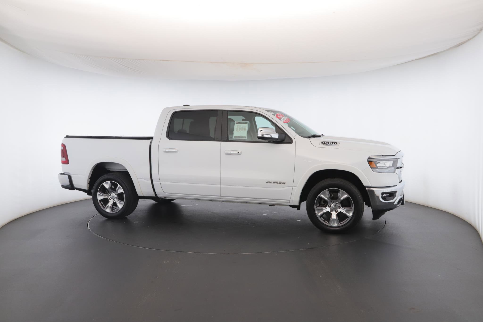 Used 2022 RAM 1500 Laramie AWD/4WD image 36