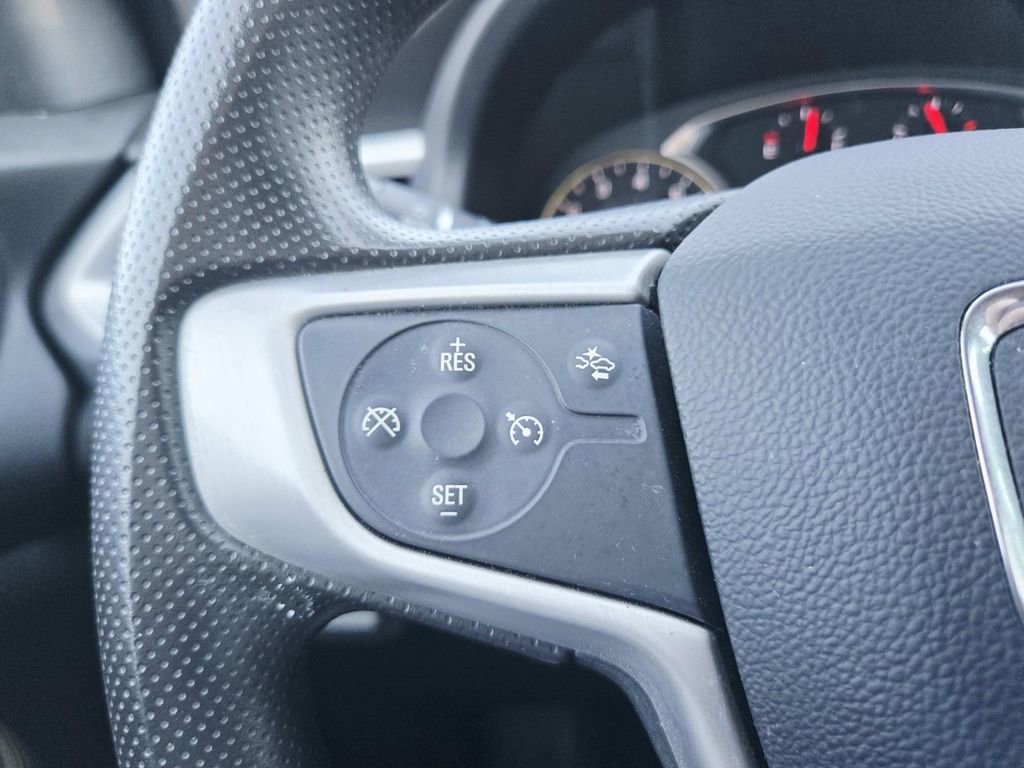 Used 2021 GMC Acadia SLE w/ Driver Convenience Package image 21