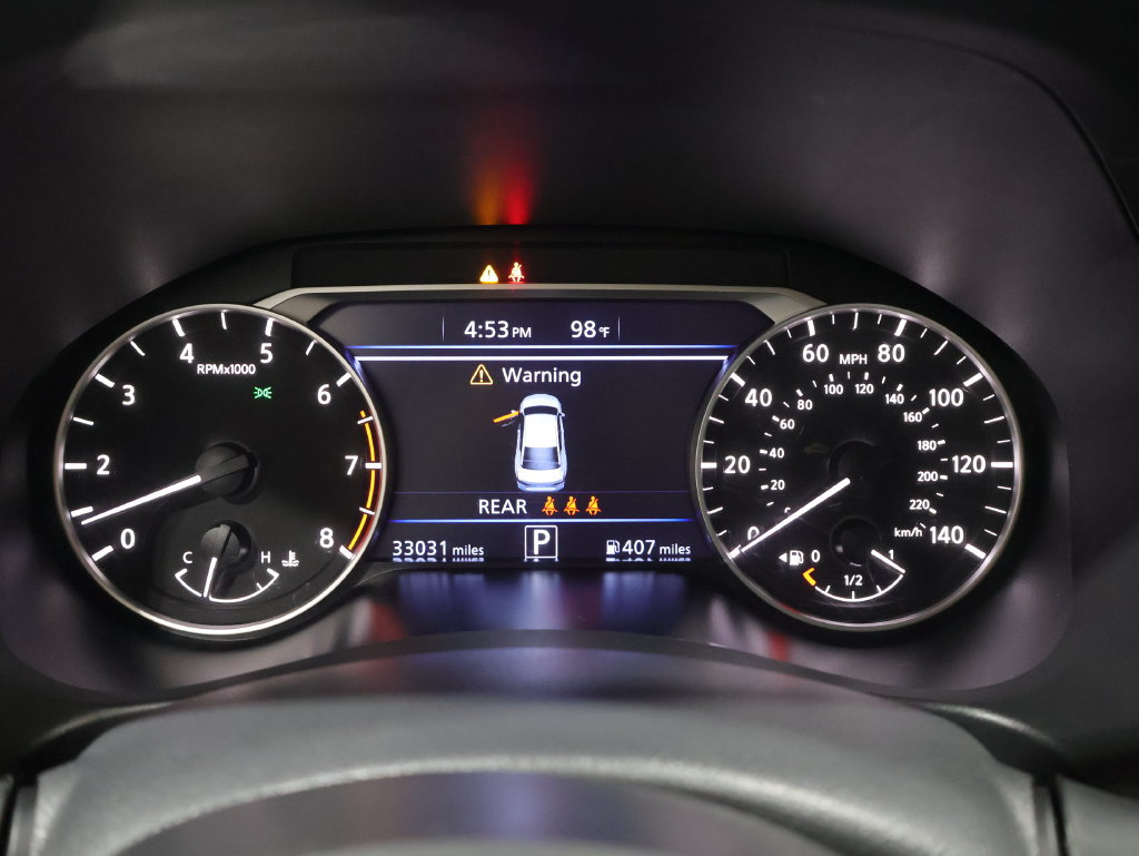 Used 2025 Nissan Altima 2.5 SV FWD image 40