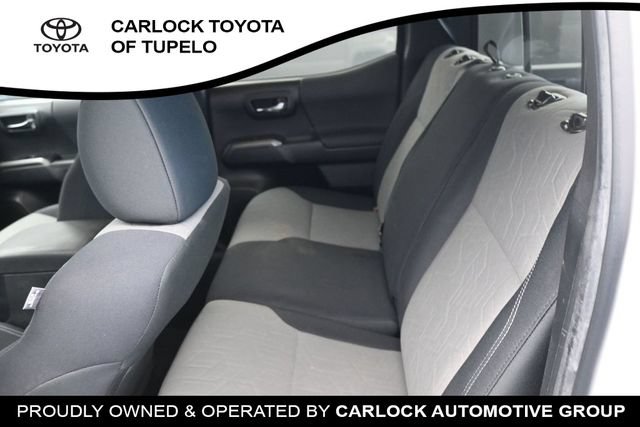 Used 2022 Toyota Tacoma TRD Sport AWD/4WD image 26