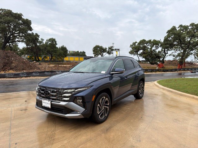 New 2026 Hyundai Tucson Limited AWD/4WD image 2