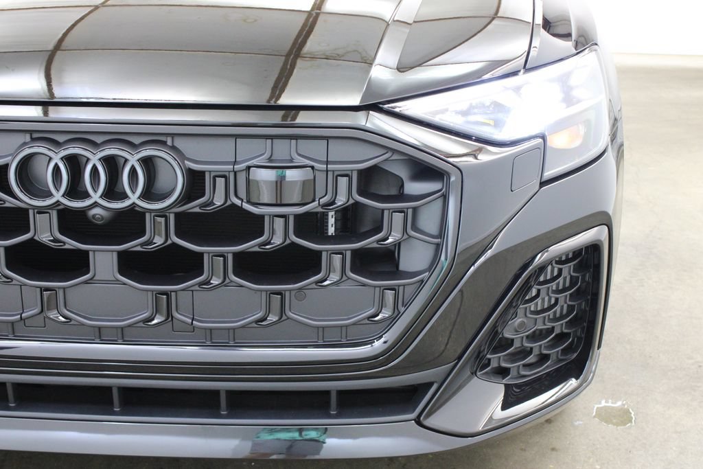 New 2026 Audi SQ8 Prestige AWD/4WD image 8