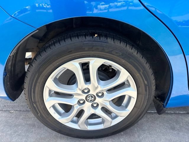 Used 2017 Toyota Yaris iA FWD image 14