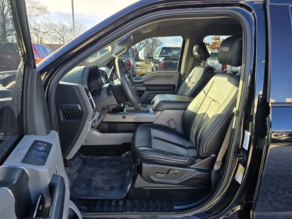 Used 2016 Ford F150 XLT w/ Equipment Group 302A Luxury image 13