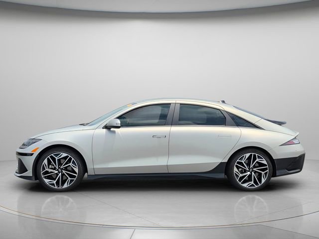 Used 2023 Hyundai Ioniq 6 SEL RWD image 3