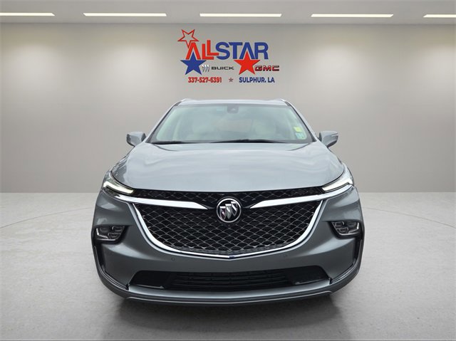 Used 2023 Buick Enclave Avenir w/ Avenir Technology Package image 2