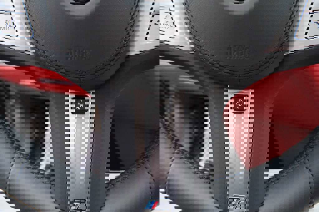 Used 2021 BMW 750i xDrive w/ Executive Package image 44