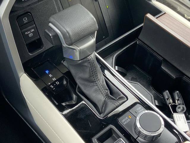 Used 2023 Toyota Sequoia Capstone AWD/4WD image 12