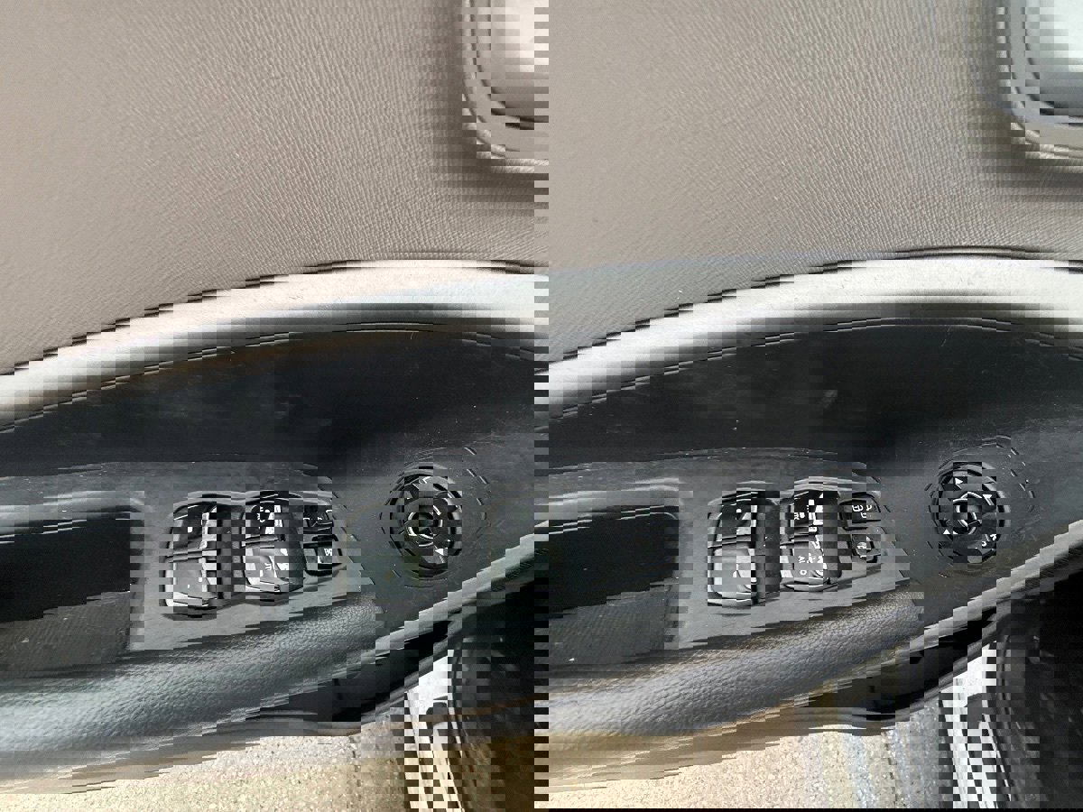 Used 2018 Hyundai Santa Fe SE w/ SE Ultimate Tech Package 03 image 23