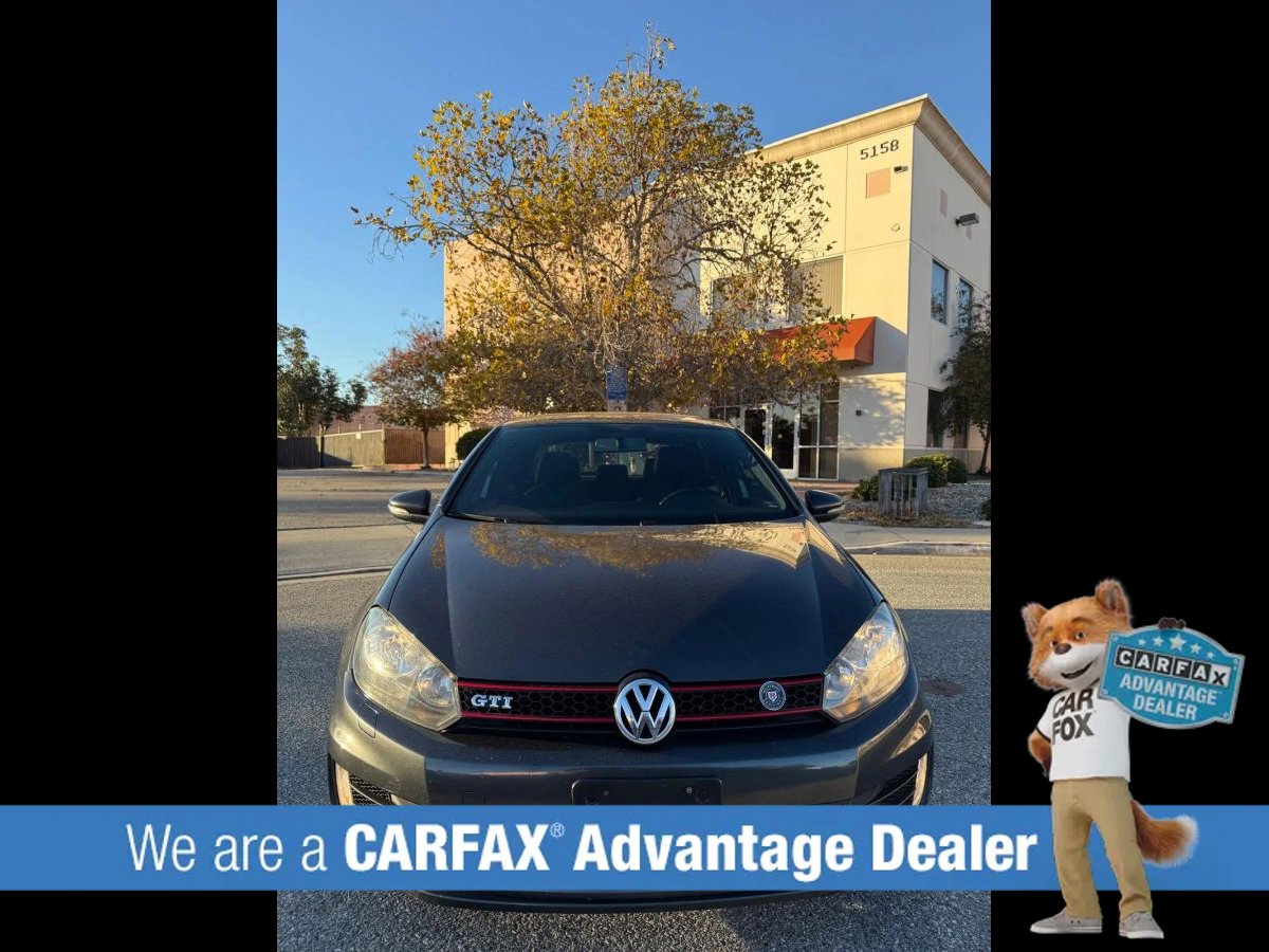 Used 2014 Volkswagen GTI Wolfsburg Edition image 5