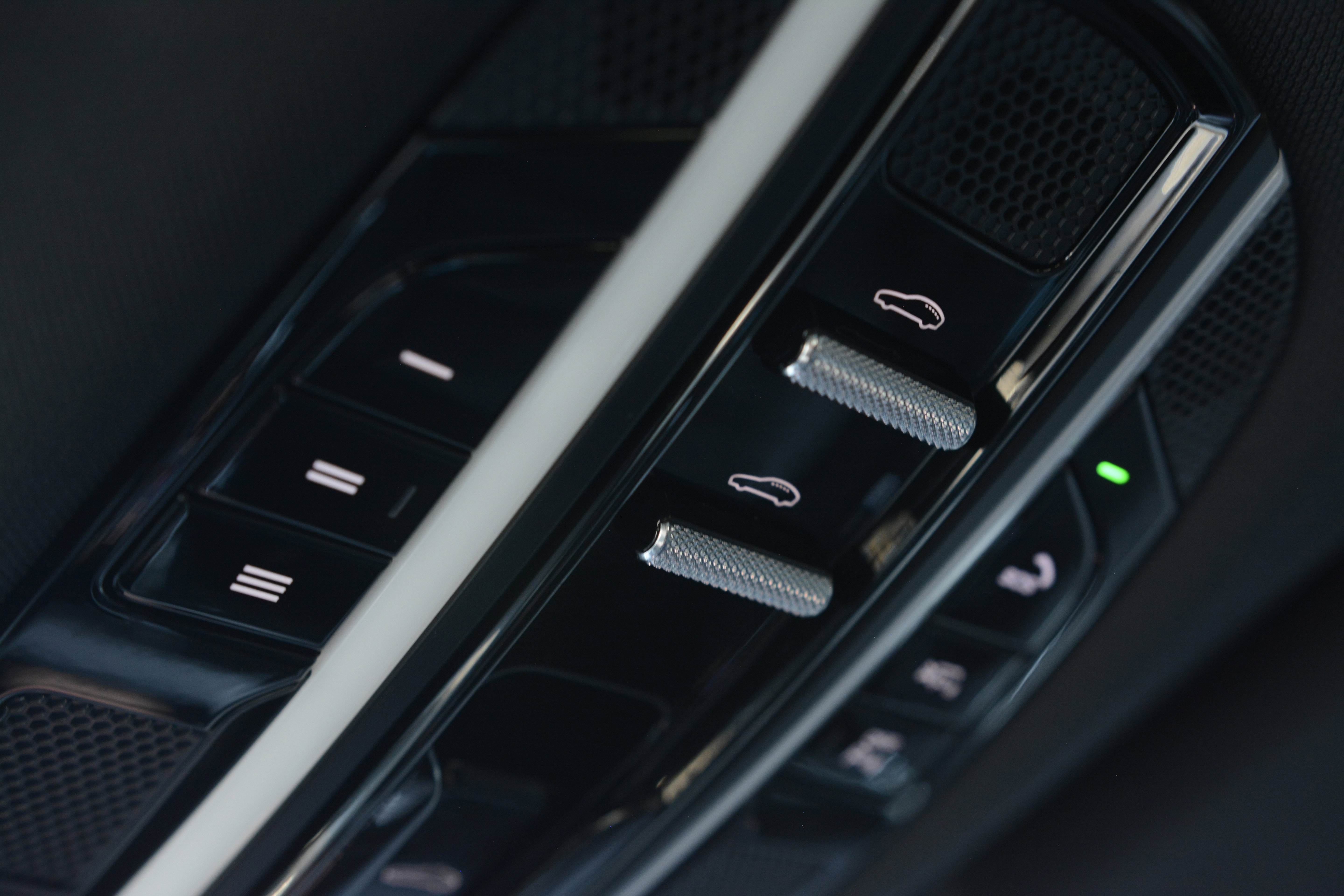 Certified 2023 Porsche Panamera Platinum Edition RWD image 20