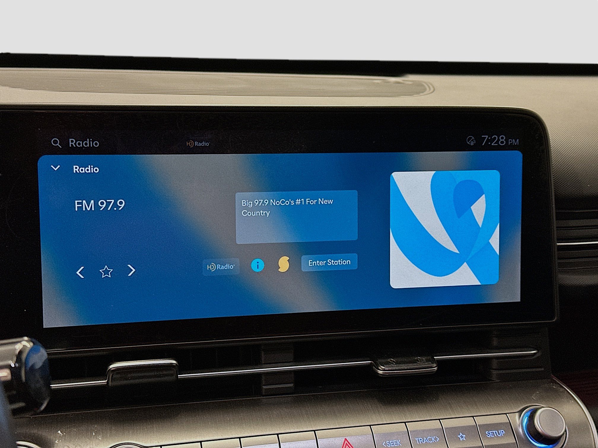 Used 2024 Hyundai Kona Limited image 21