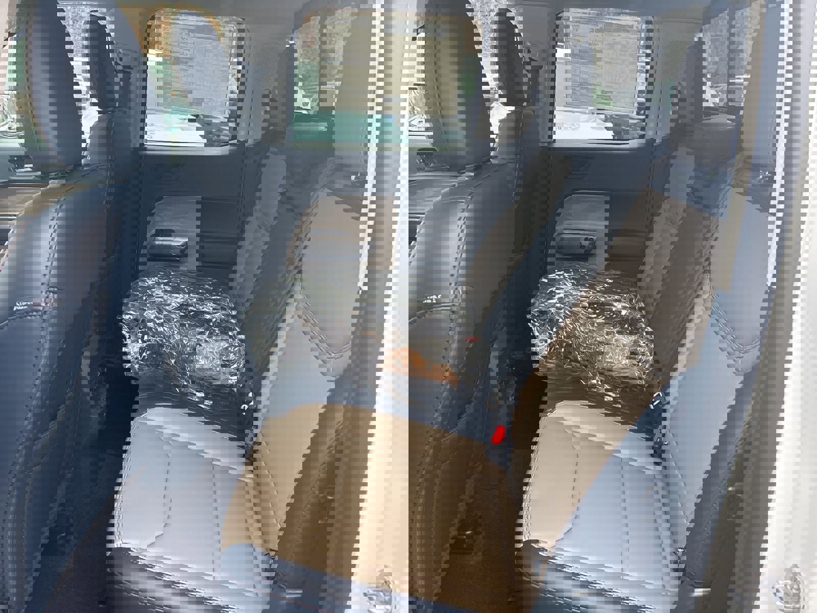 New 2026 Ford Maverick Lariat image 13