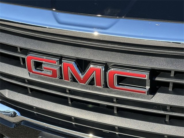 Used 2022 GMC Terrain SLE image 29