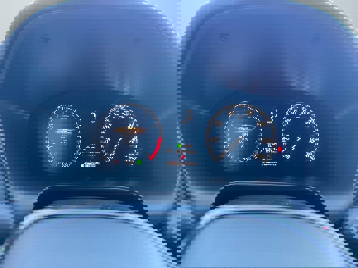 Used 2025 Honda HR-V Sport image 12