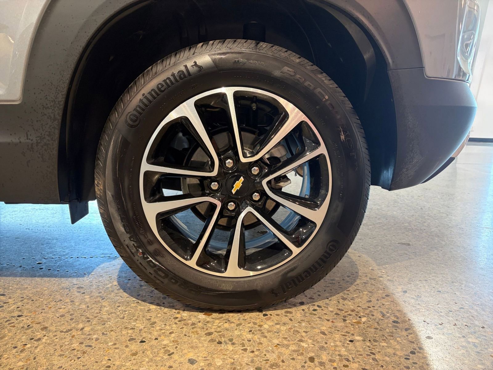 Used 2025 Chevrolet TrailBlazer LT image 28