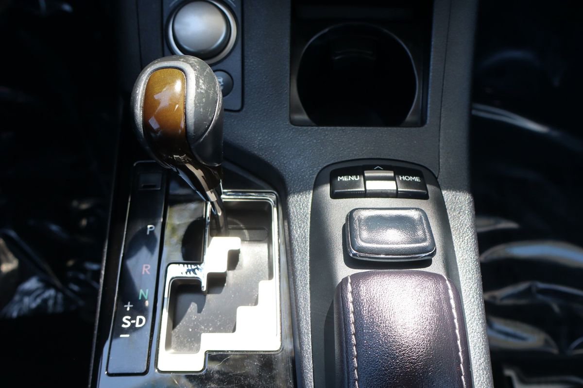 Used 2015 Lexus ES 350 w/ Luxury Package image 37