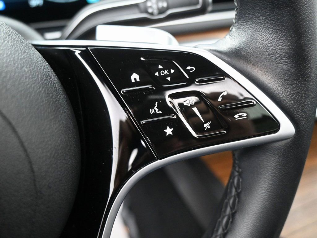 Used 2025 Mercedes-Benz GLE 450e GLE 450e w/ Winter Package image 23