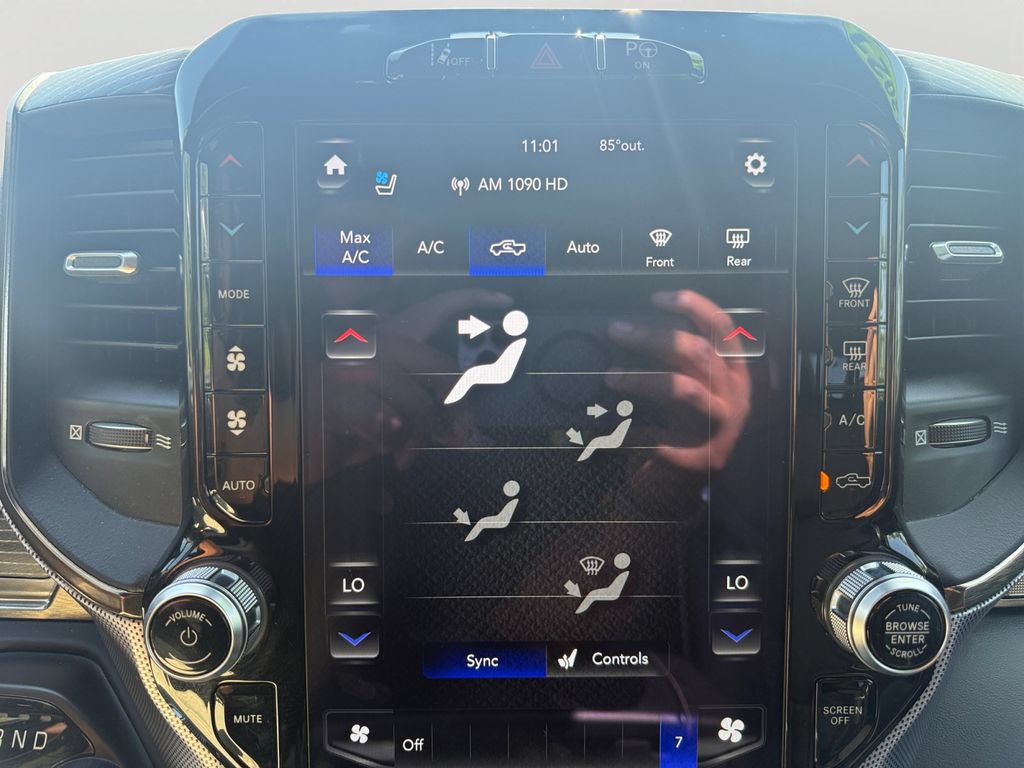 Used 2021 RAM 1500 Limited AWD/4WD image 21