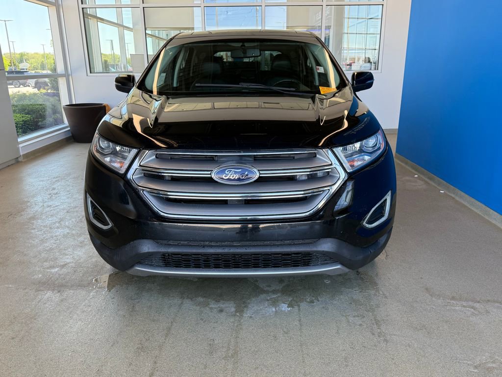 Used 2016 Ford Edge Titanium AWD/4WD image 5