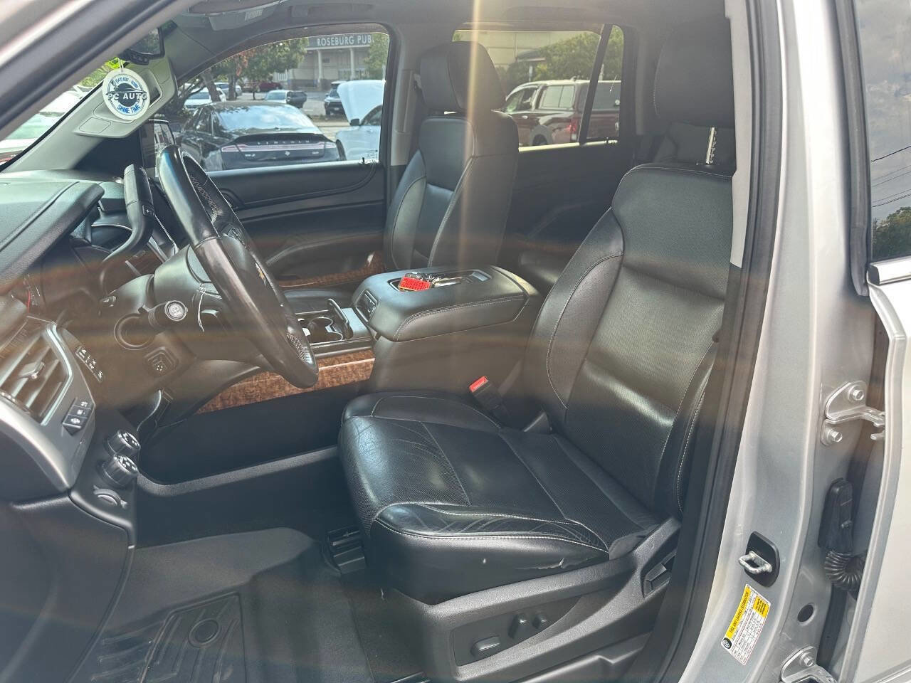 Used 2017 Chevrolet Tahoe Premier image 7