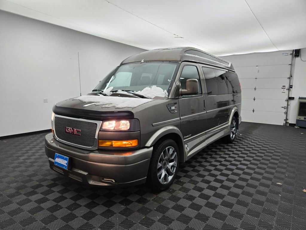 Used 2023 GMC Savana 2500 image 12