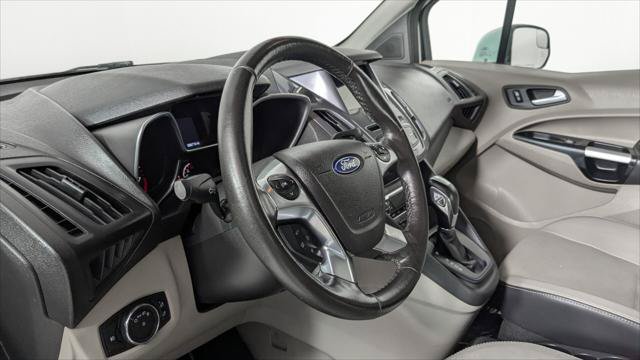 Used 2018 Ford Transit Connect Titanium w/ Titanium Premium Package FWD image 26