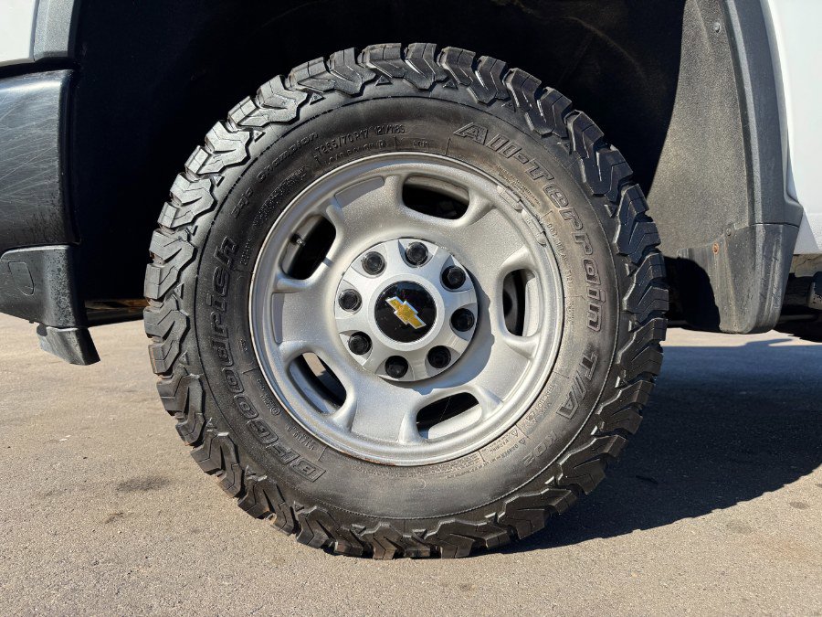 Used 2021 Chevrolet Silverado 2500 W/T w/ WT Convenience Package image 13