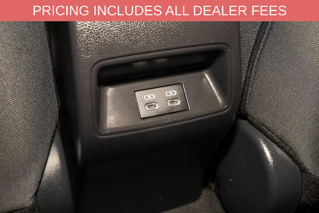 Used 2025 Toyota Corolla LE FWD image 7
