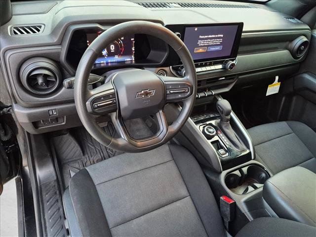 Used 2023 Chevrolet Colorado Trail Boss w/ LPO, Dark Essentials Package AWD/4WD image 10