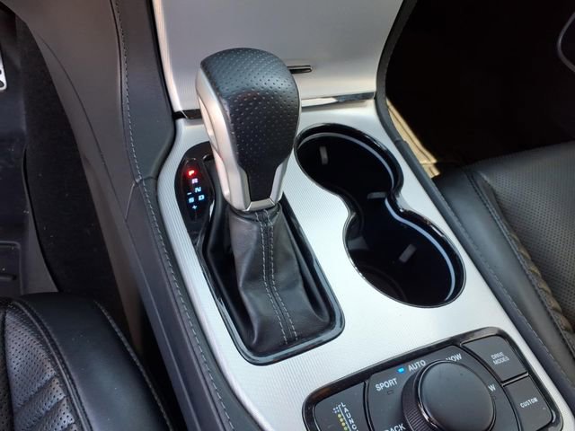 Used 2020 Jeep Grand Cherokee Trackhawk AWD/4WD image 32