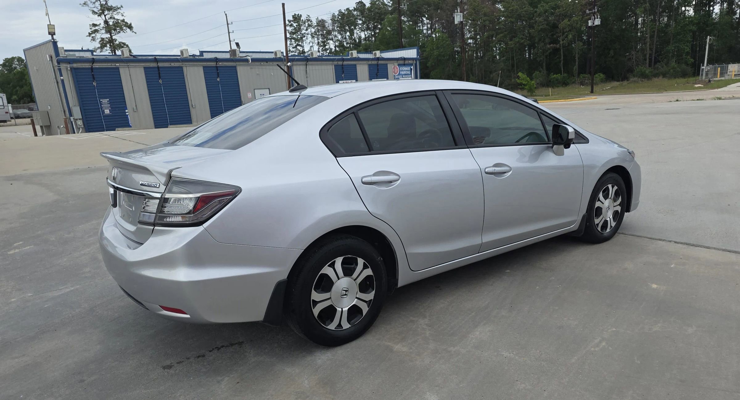 Used 2015 Honda Civic Hybrid Sedan image 18