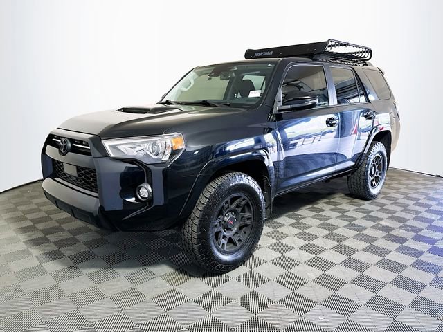 Used 2021 Toyota 4Runner Venture w/ Moonroof Package image 4