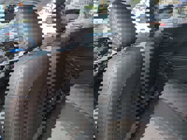 Used 2024 Chevrolet Trax LT image 19