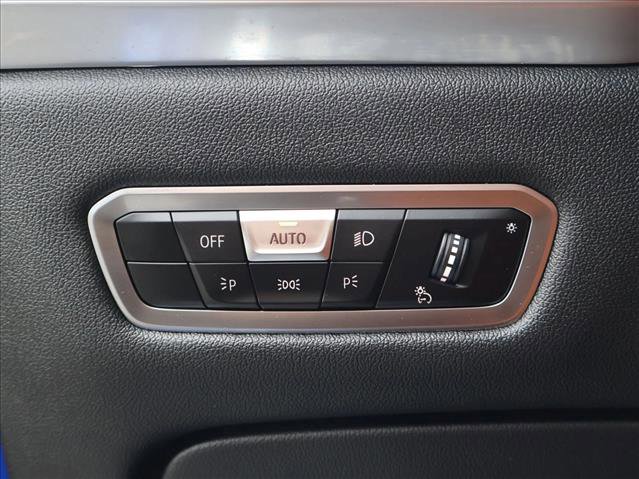 Used 2023 BMW X7 M60i w/ Executive Package image 12